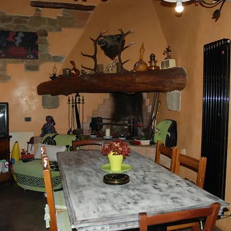 Podere Le Buche Apartmán