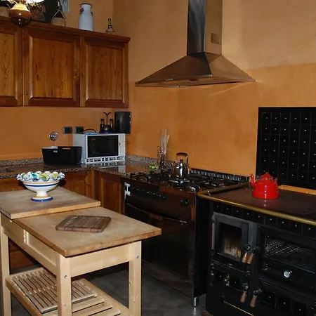 Podere Le Buche Apartment Pelago